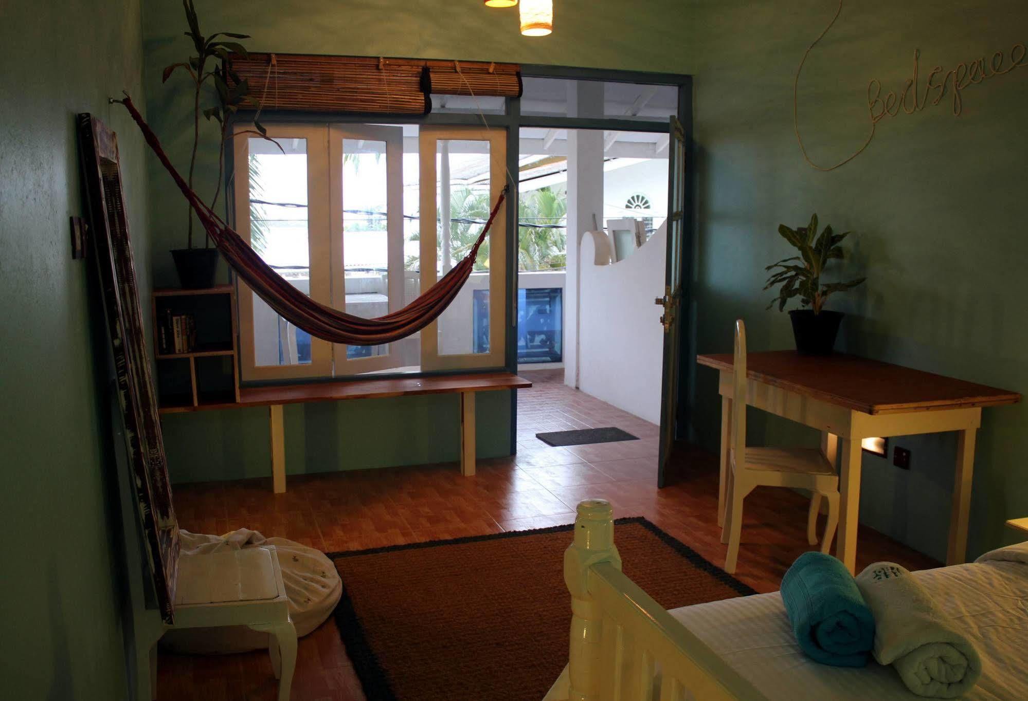 Bedspace Beach Unawatuna Esterno foto