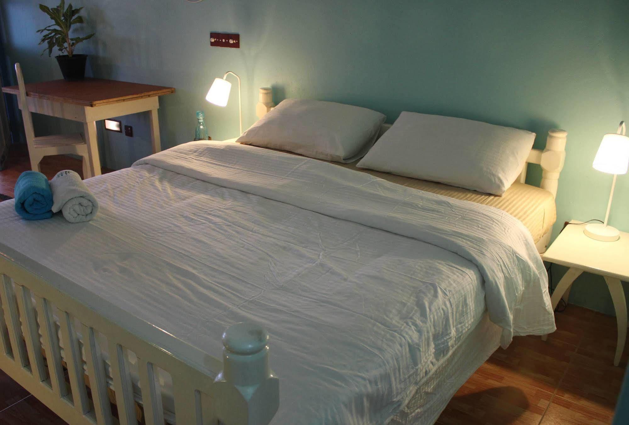Bedspace Beach Unawatuna Esterno foto
