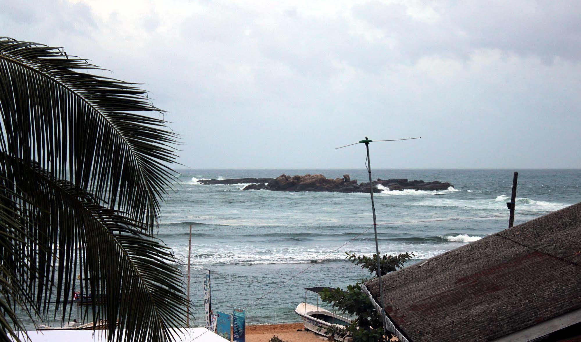 Bedspace Beach Unawatuna Esterno foto